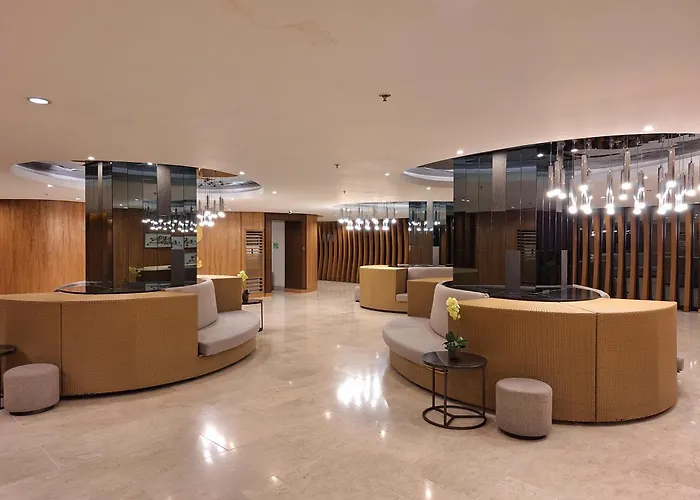 Velvet Near Moa With A Cozy, Comfy Bed Apartment