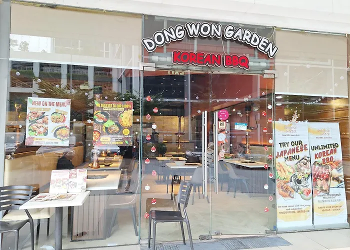 Velvet Near Moa With A Cozy, Comfy Bed Apartment