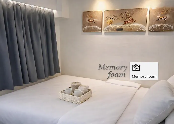 Velvet Near Moa With A Cozy, Comfy Bed *